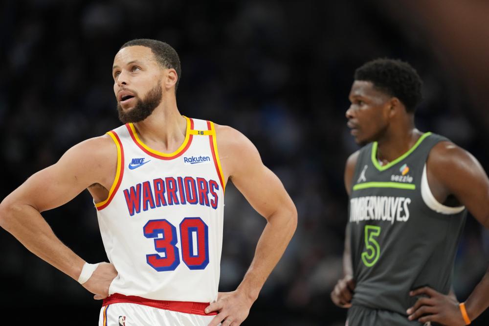 场低迷的比 场低迷的比