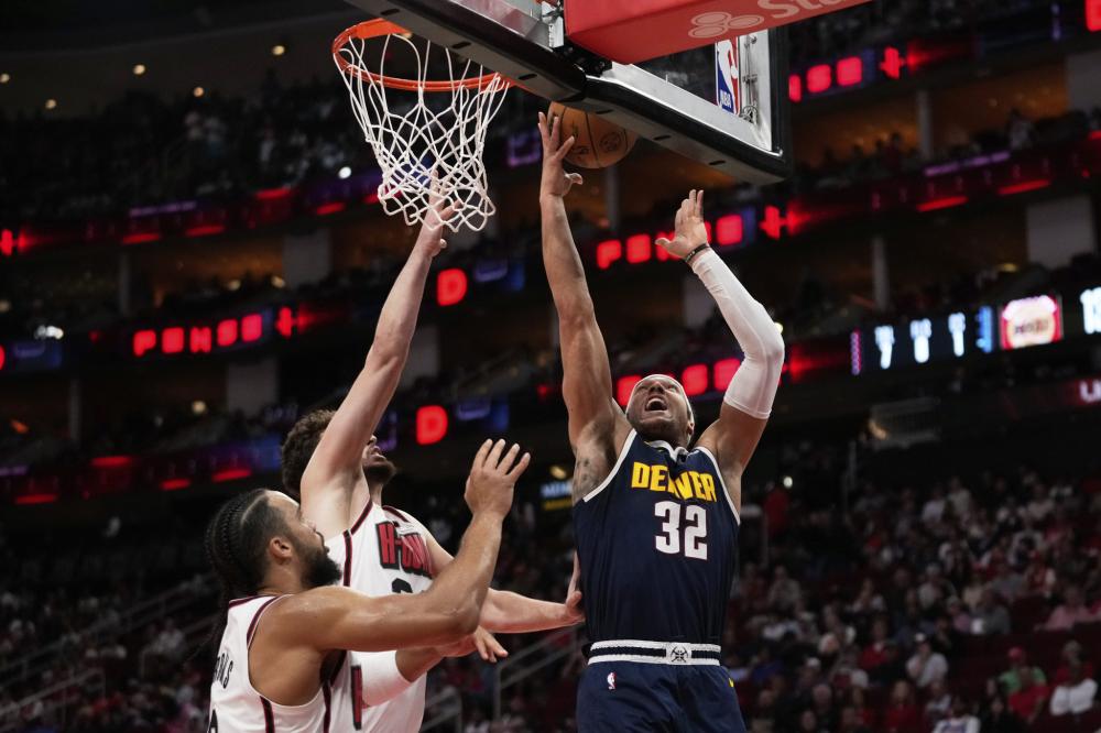 场上局面异 场上局面异