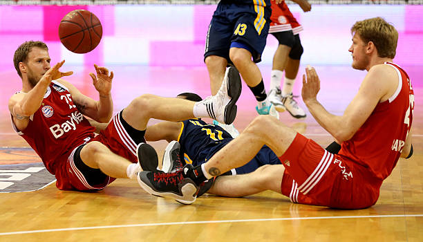 瞬息万变的 瞬息万变的